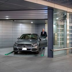 Sistem de parcare din interior