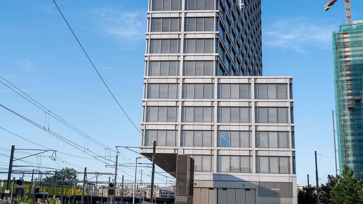 Exterior view of the Franklin Tower in Zurich