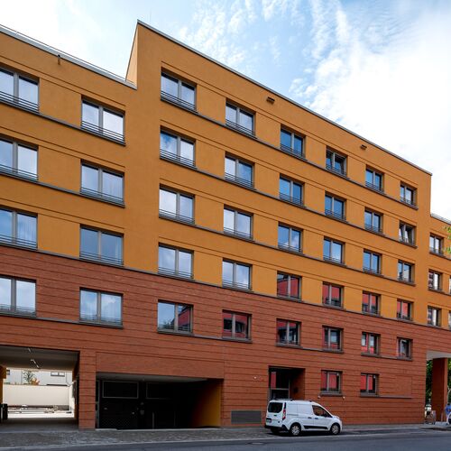Exterior view and garage entrance of the student hall of residence in the Ludwigsquartier in Ludwigshafen